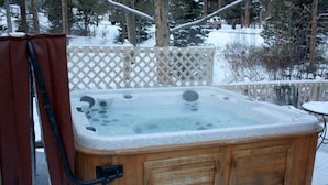 Unclassified image, 2 of 9, button - Park Forest Estates 474 - 3BR (Breckenridge)