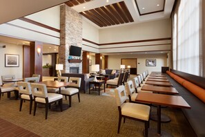 Free daily self-serve breakfast - Staybridge Suites Midland by IHG (Midland)