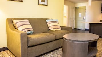 Down comforters, in-room safe, desk, laptop workspace