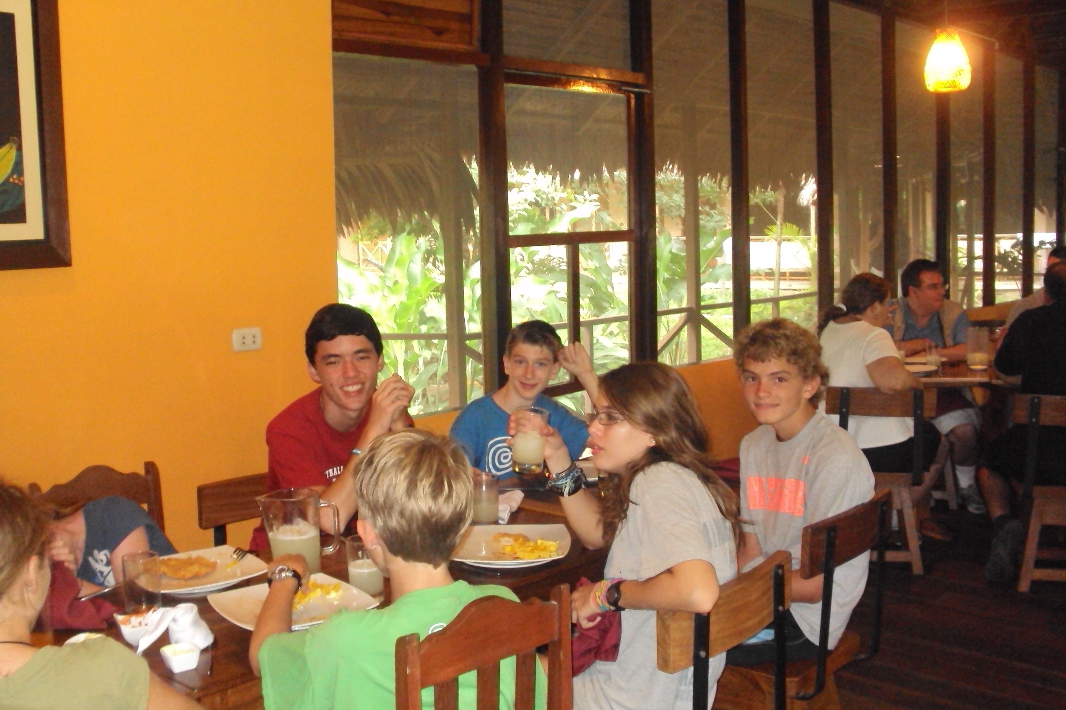 Free daily continental breakfast