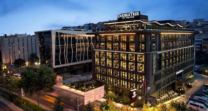 DoubleTree by Hilton Hotel Istanbul - Piyalepasa