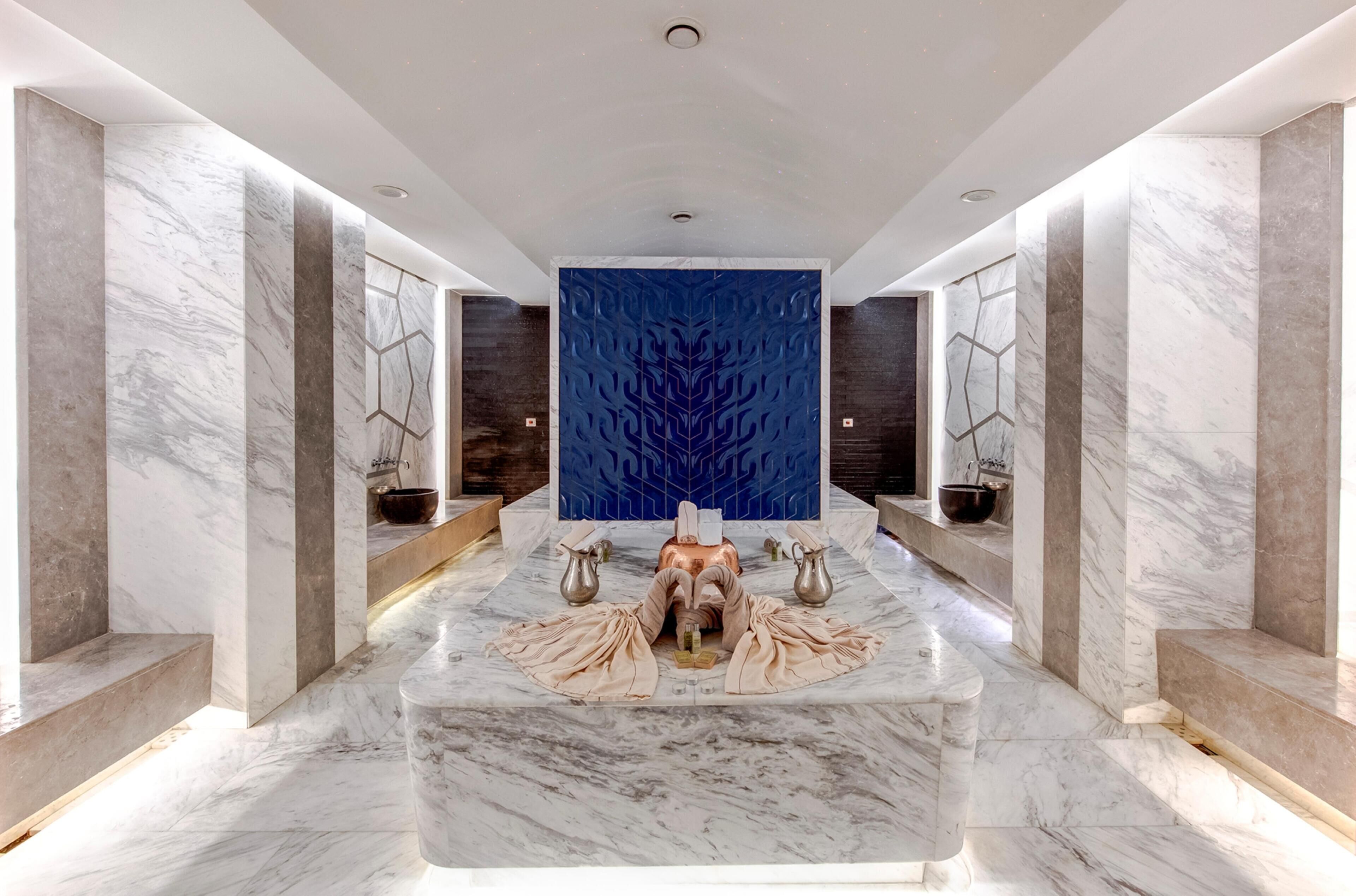 Sauna, hot tub, steam room, Turkish bath, deep-tissue massages