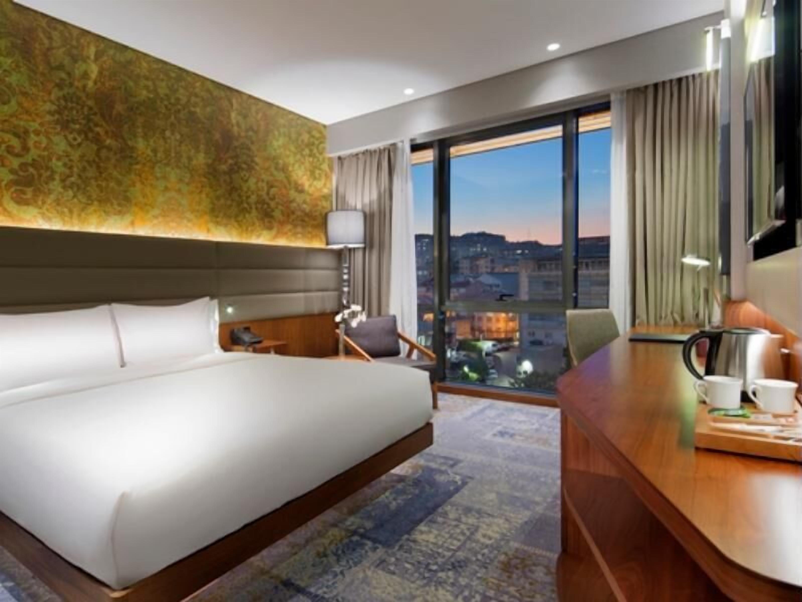 Minibar, in-room safe, desk, blackout drapes