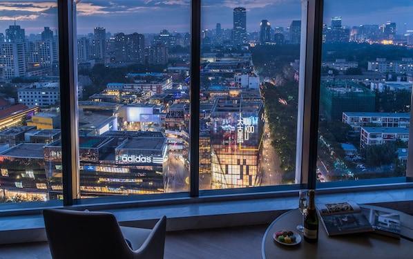 Junior Suite, 1 King Bed (Sanlitun View) | View from room