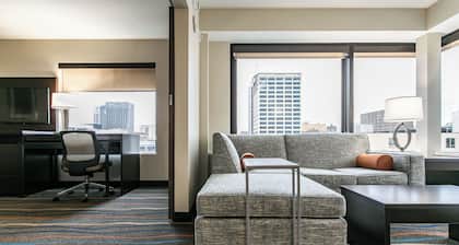 Holiday Inn & Suites Chattanooga Downtown by IHG