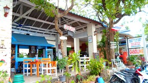 Breakfast, lunch, dinner and brunch served - Bangrak Bungalow (Koh Samui)