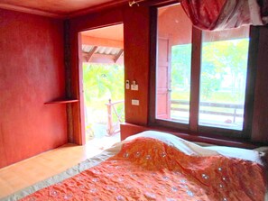 Superior Bungalow, 1 Double Bed, Sea View | Desk, blackout drapes, rollaway beds, free WiFi - Bangrak Bungalow (Koh Samui)