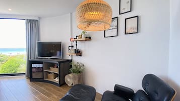 Deluxe Double Room, Balcony, Sea View | Room amenity