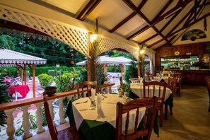 Restaurant - Zerof Self Catering Apartments (La Digue)