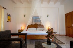 Basic Apartment, 1 Bedroom, Garden View | 1 bedroom, in-room safe, individually decorated, iron/ironing board - Zerof Self Catering Apartments (La Digue)