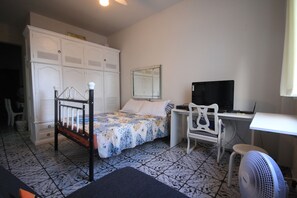 Standard Studio | 1 bedroom, free WiFi