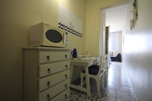 Microwave - Julio 1127 (Rio de Janeiro)