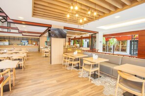 Daily buffet breakfast (THB 200 per person)