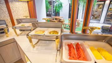 Daily buffet breakfast (THB 200 per person)