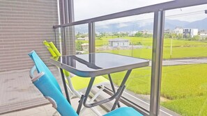 Habitación cuádruple (With Shower) | Vistas del balcón