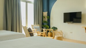 Quadruple Room, Balcony | Kalis bunyi, Wi-fi percuma, cadar katil 