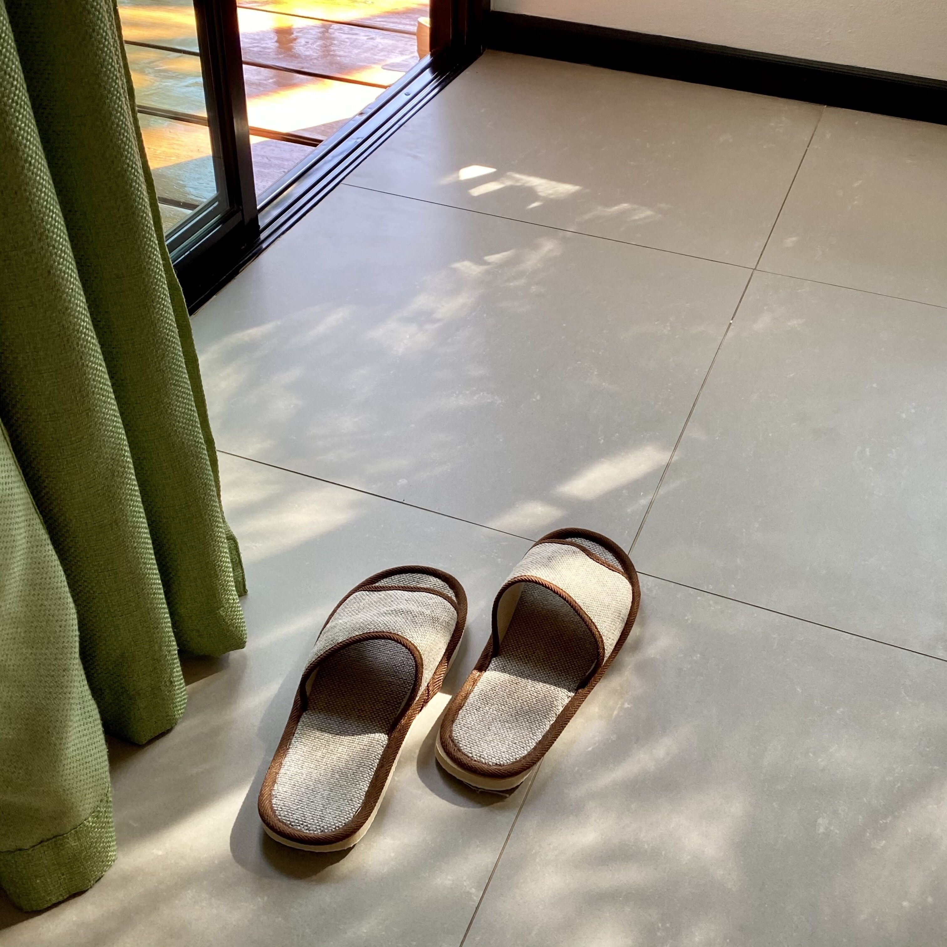 1 bedroom, desk, free wifi