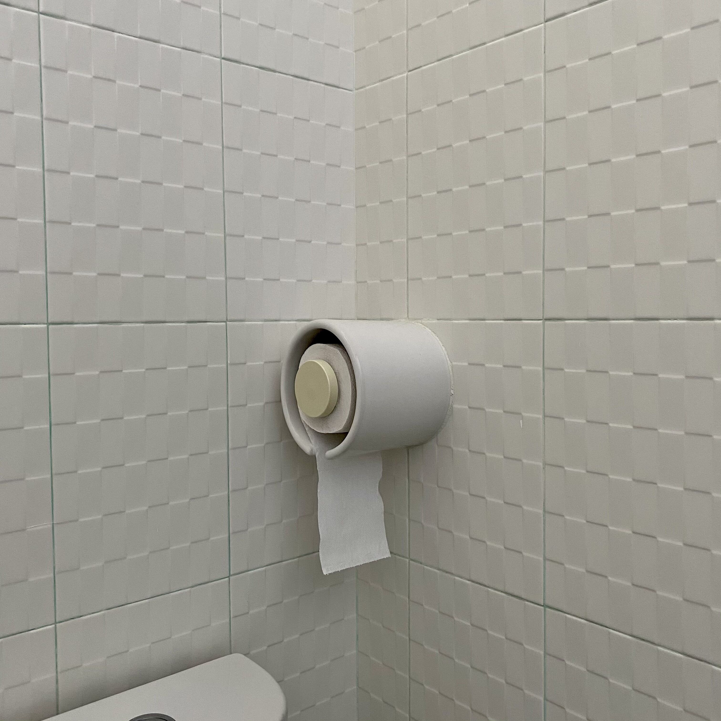 shower, free toiletries, hair dryer, slippers