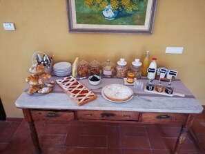 Petit déjeuner buffet compris tous les jours
