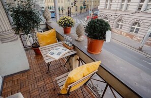 Petit déjeuner servi sur place
