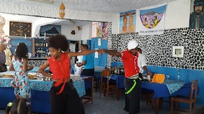 Lunch and dinner served  - Chez Loutcha Residencial (São Vicente)