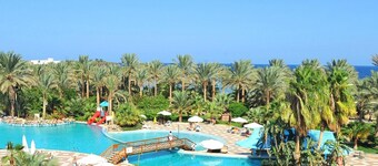 布拉卡海灣渡假村