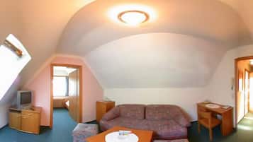 Zimmersafe, kostenloses WLAN, Bettwäsche