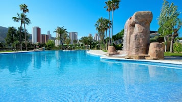 Indoor pool, outdoor pool