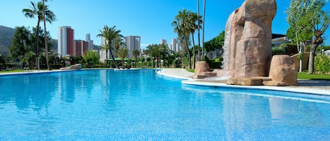 Indoor pool, outdoor pool