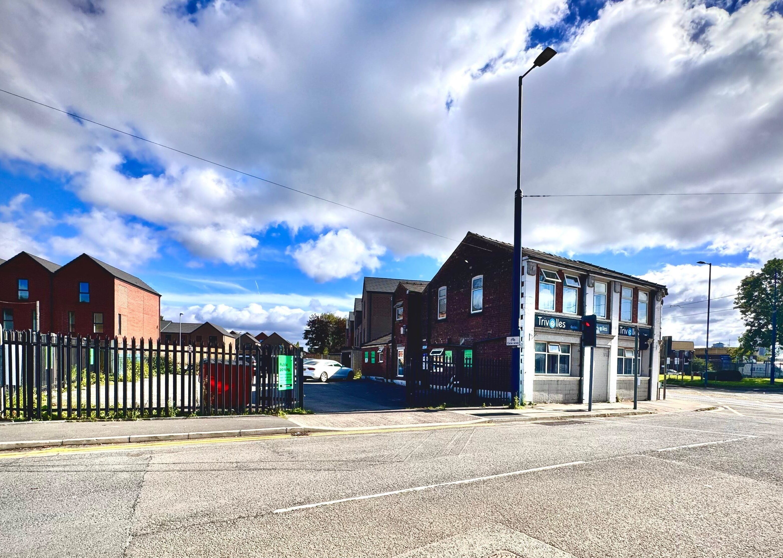 Foto - Trivelles Eccles