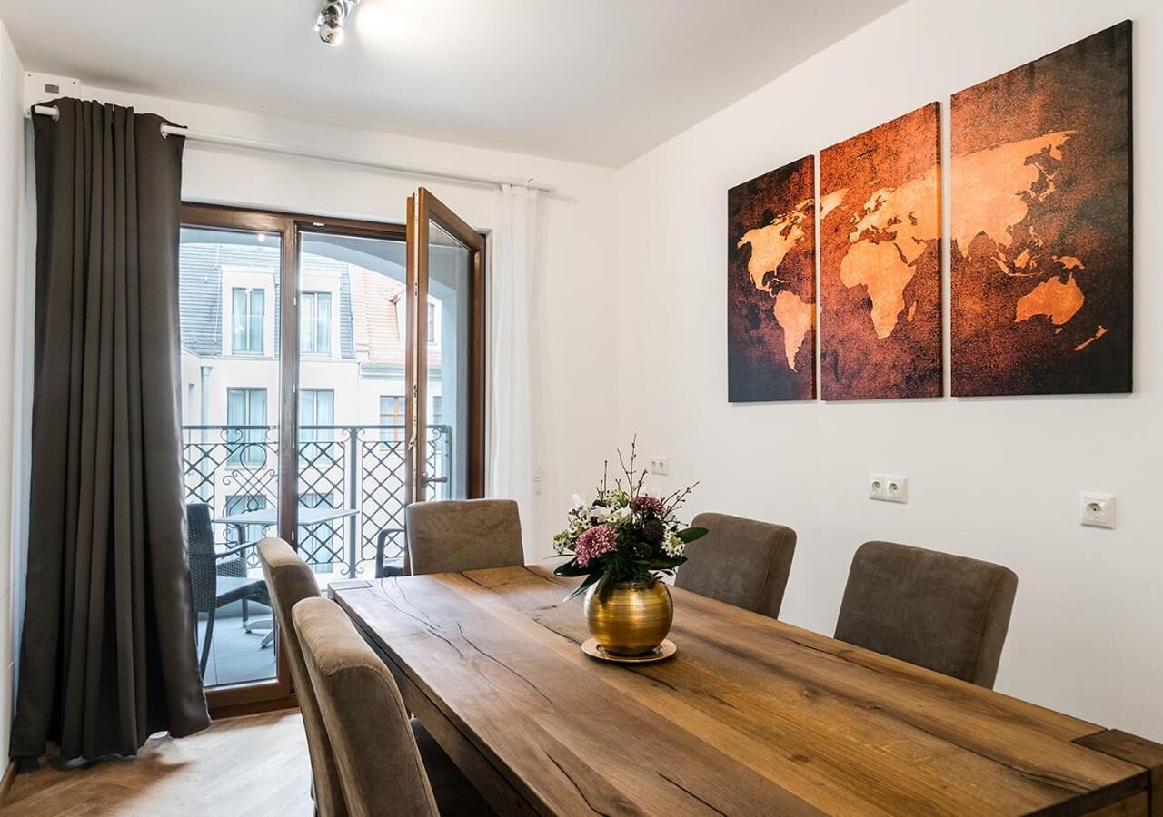 Standard-Apartment, 2 Schlafzimmer, Balkon | Eigene Küche | Großer Kühlschrank, Mikrowelle, Ofen, Herdplatte