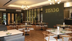 Café da manhã, almoço e jantar