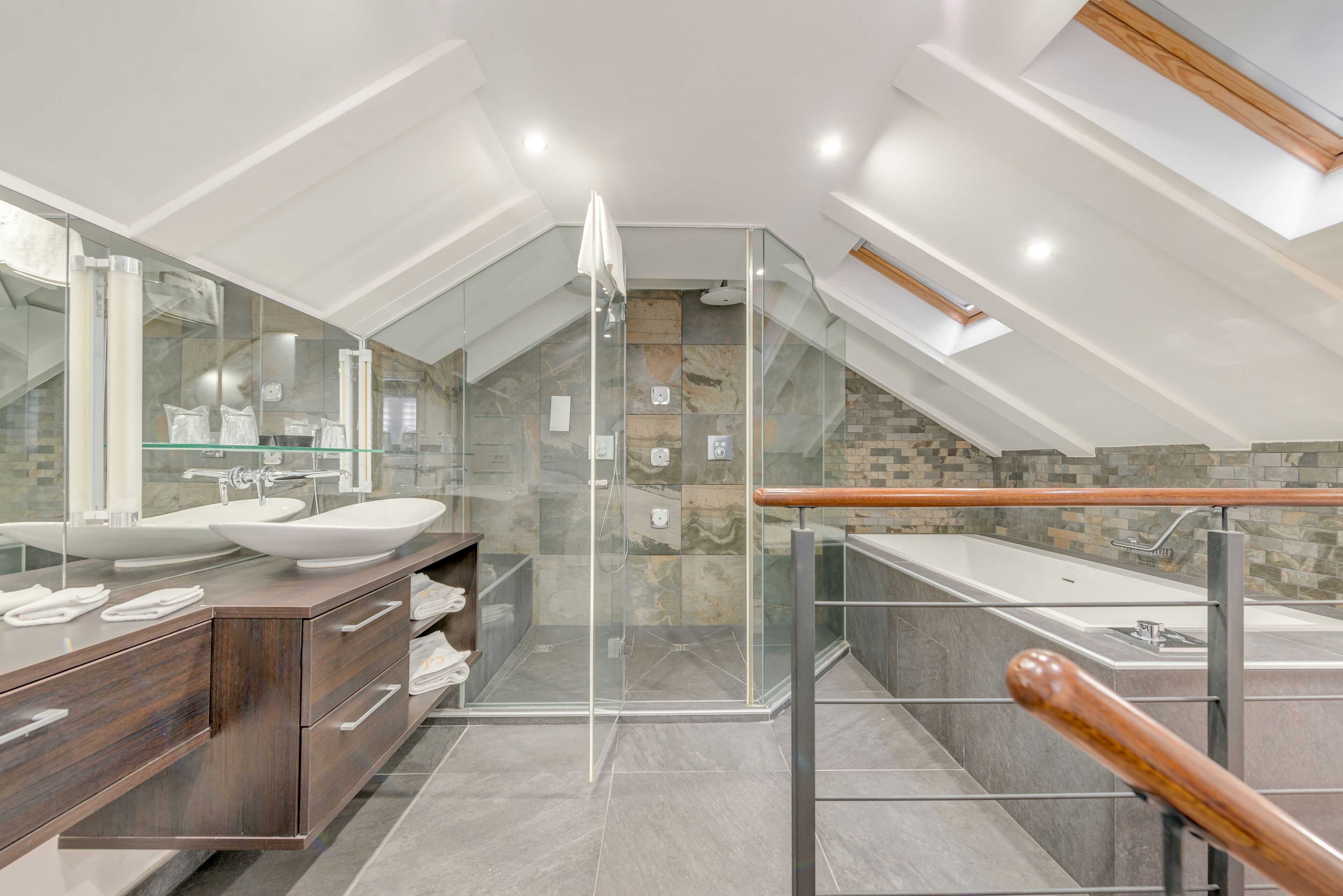 superior duplex (2 floors) | bathroom | eco-friendly toiletries, hair dryer, slippers, towels