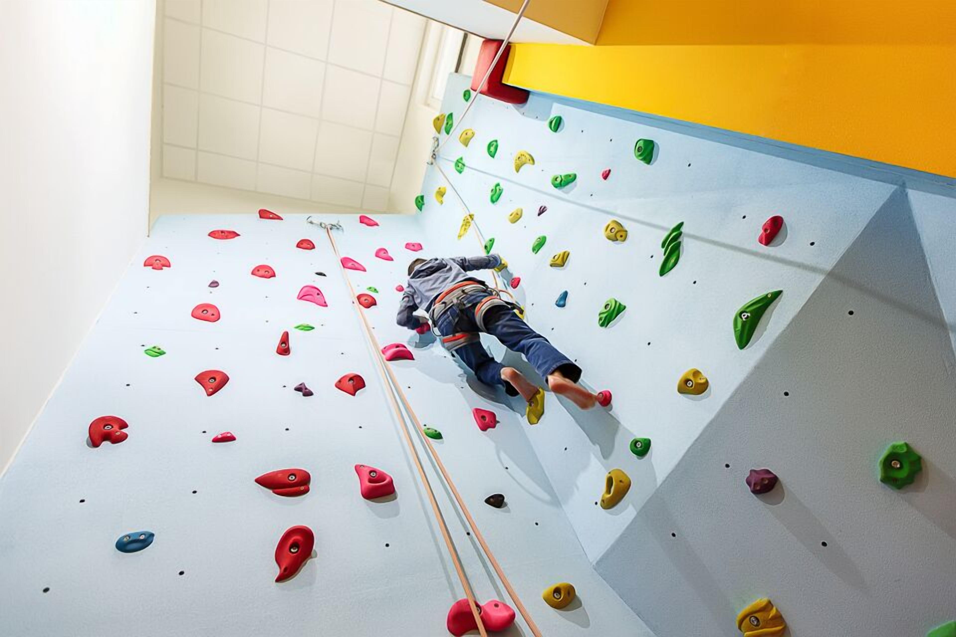 children’s play area – indoor