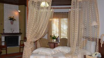 Desk, bed sheets