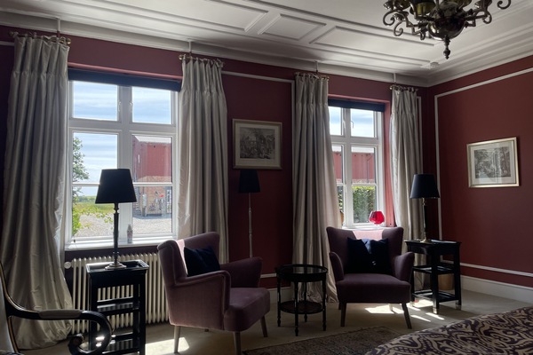 Deluxe Suite | Premium bedding, individually decorated, individually furnished