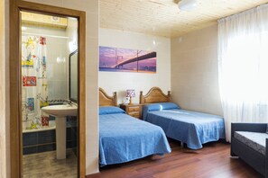 Free cribs/infant beds, free WiFi - Casa Codesal (Sanxenxo)