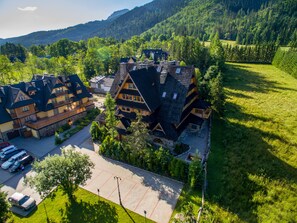 บริเวณภายนอก