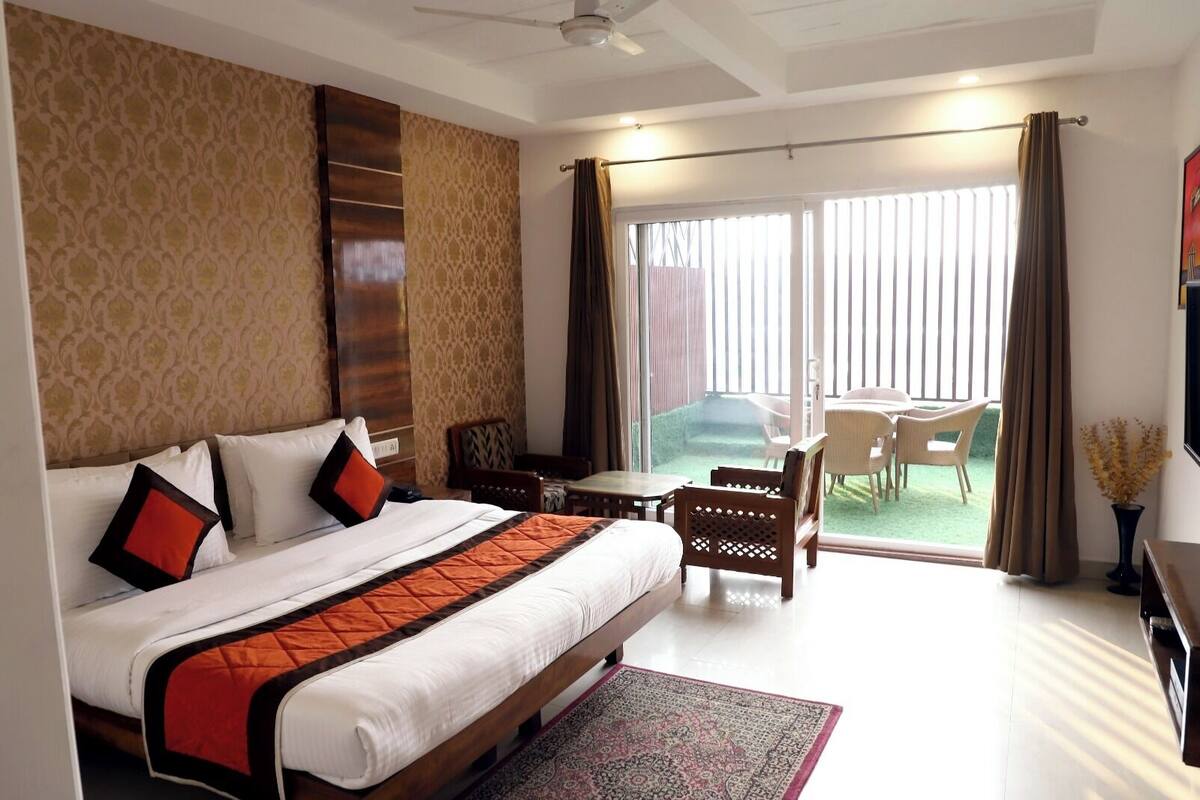 Suite | 1 bilik tidur, peralatan tempat tidur premium, meja, kalis bunyi 