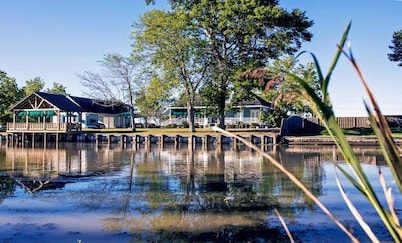 A Chateau on the Bayou Bed & Breakfast