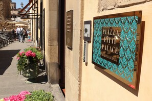 Entrada de la propiedad