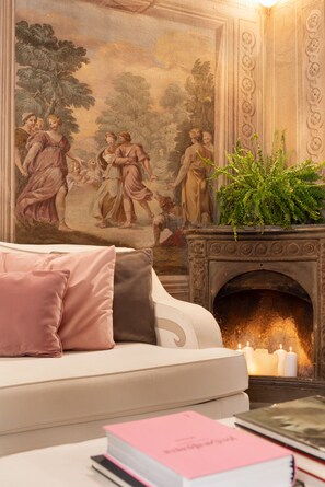 Suite Deluxe, bain à remous | Coin séjour