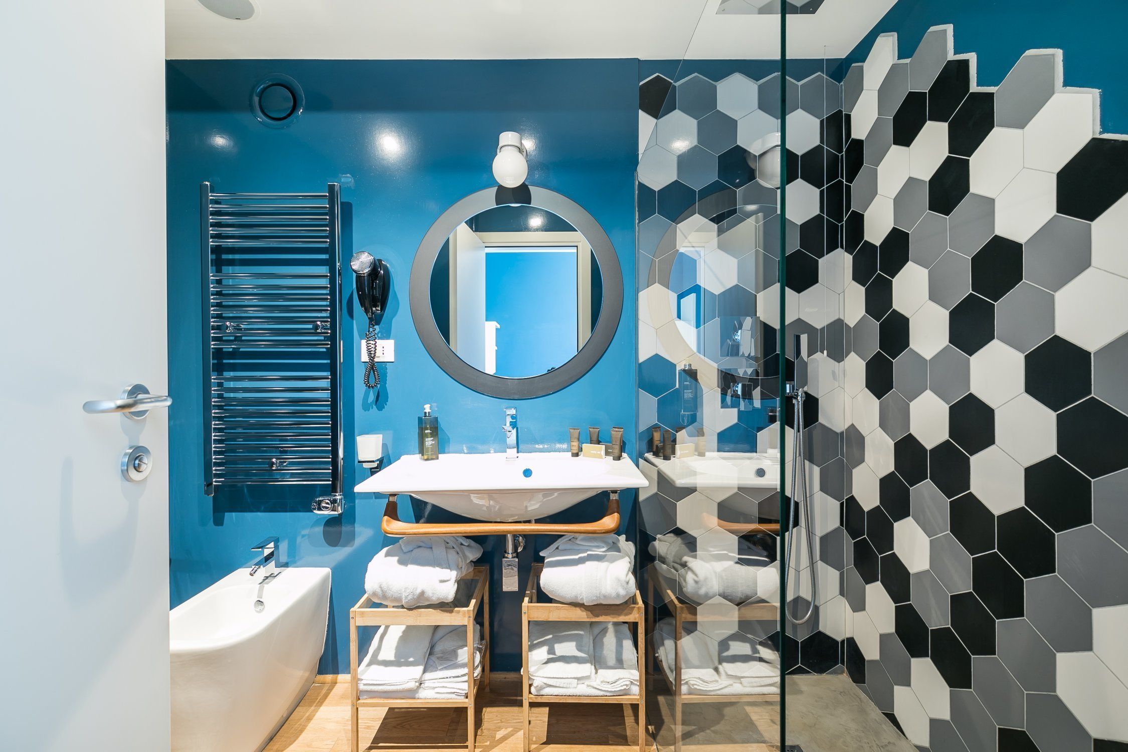 Suite, 1 King Bed, Terrace, City View | Bathroom amenities | Shower, free toiletries, hair dryer, bathrobes