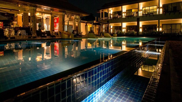 Udendørs pool