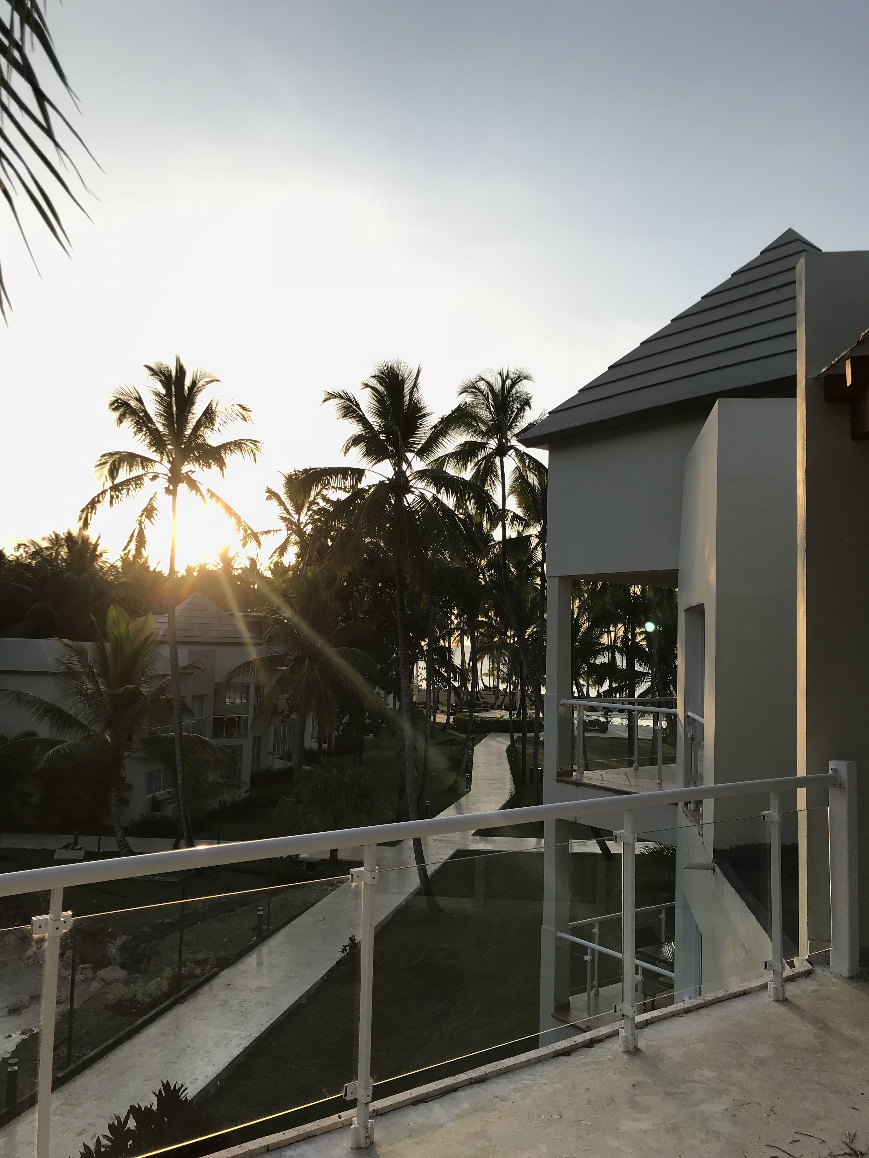 suite, 1 king bed with sofa bed, partial ocean view | view from room