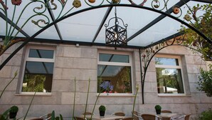View from property - Hotel Balneario de Alceda (Corvera de Toranzo)