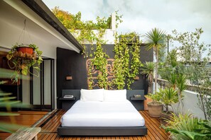 Polaris Suite | Terraza o patio