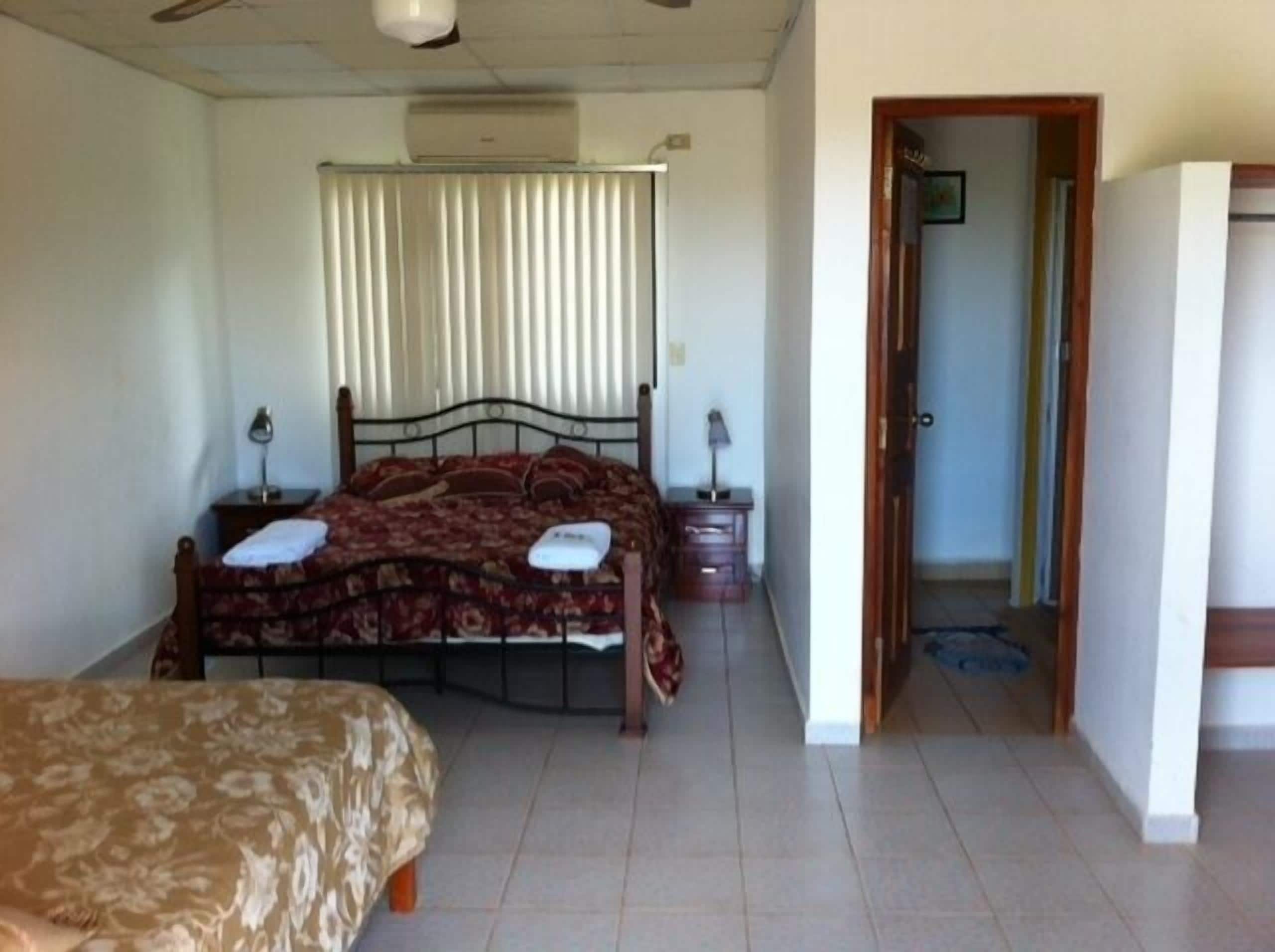 淋浴设施、免费洗浴用品、毛巾