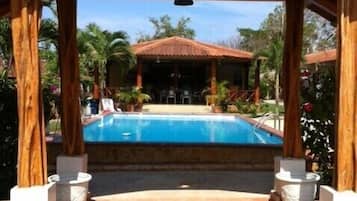 Outdoor pool, pool loungers