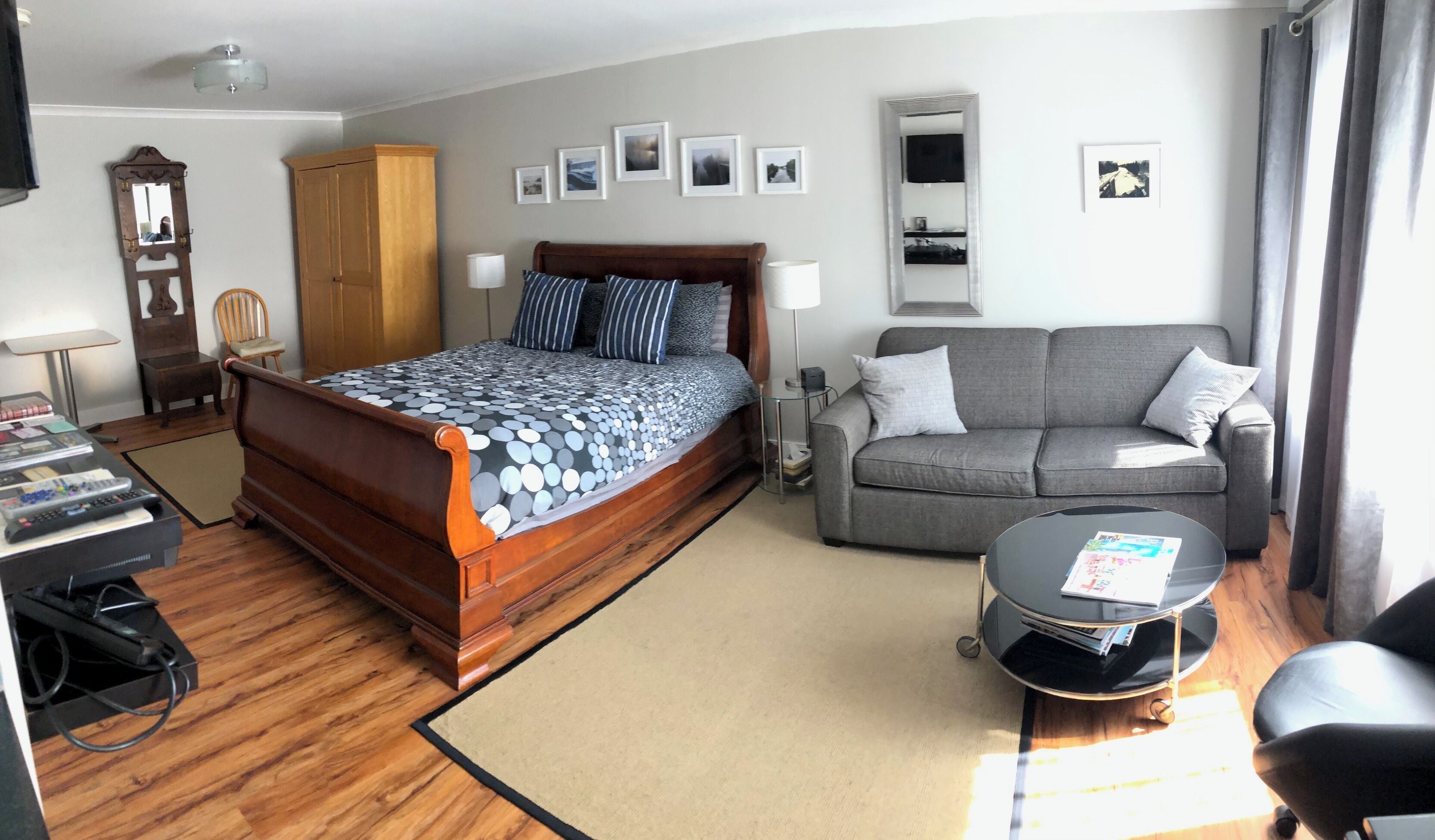 Comfort Quadruple Room, Ensuite (Sunset Suite 1)